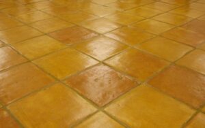 perawatan rutin lantai dengan floor polisher